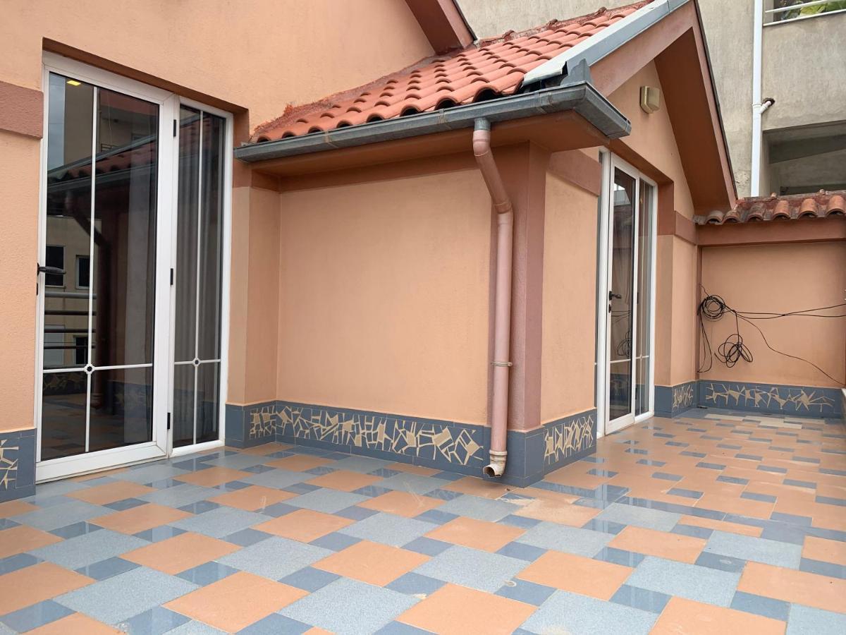 Vila Topciu Pogradec Extérieur photo