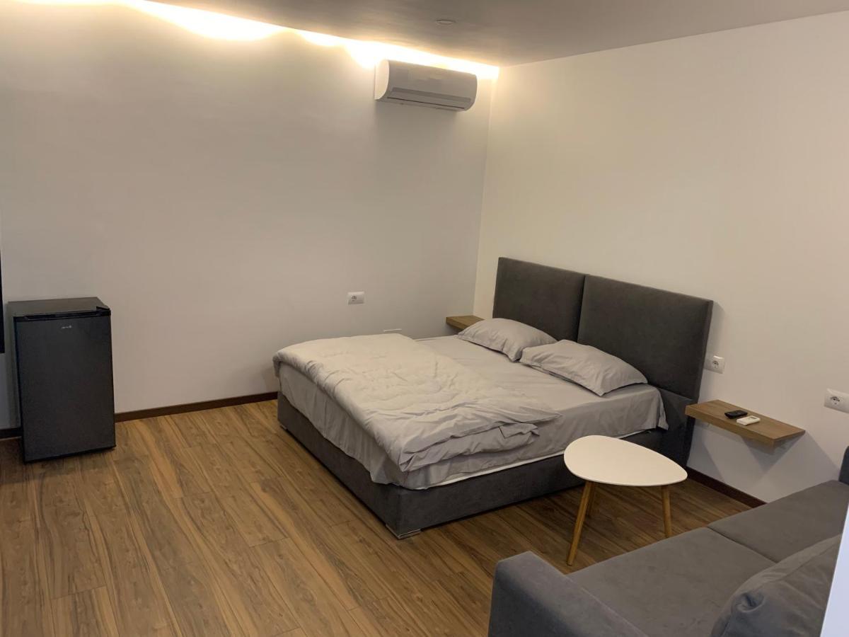 Vila Topciu Pogradec Extérieur photo