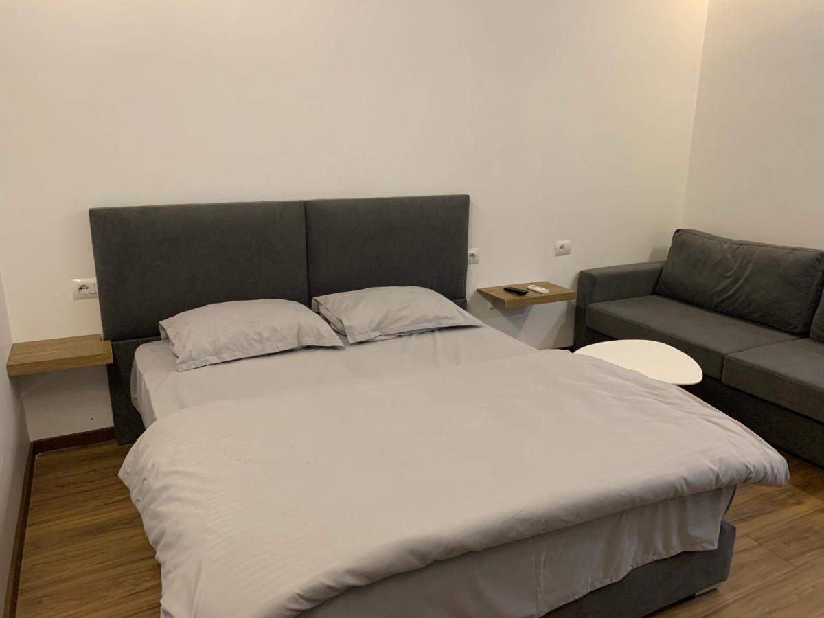Vila Topciu Pogradec Extérieur photo