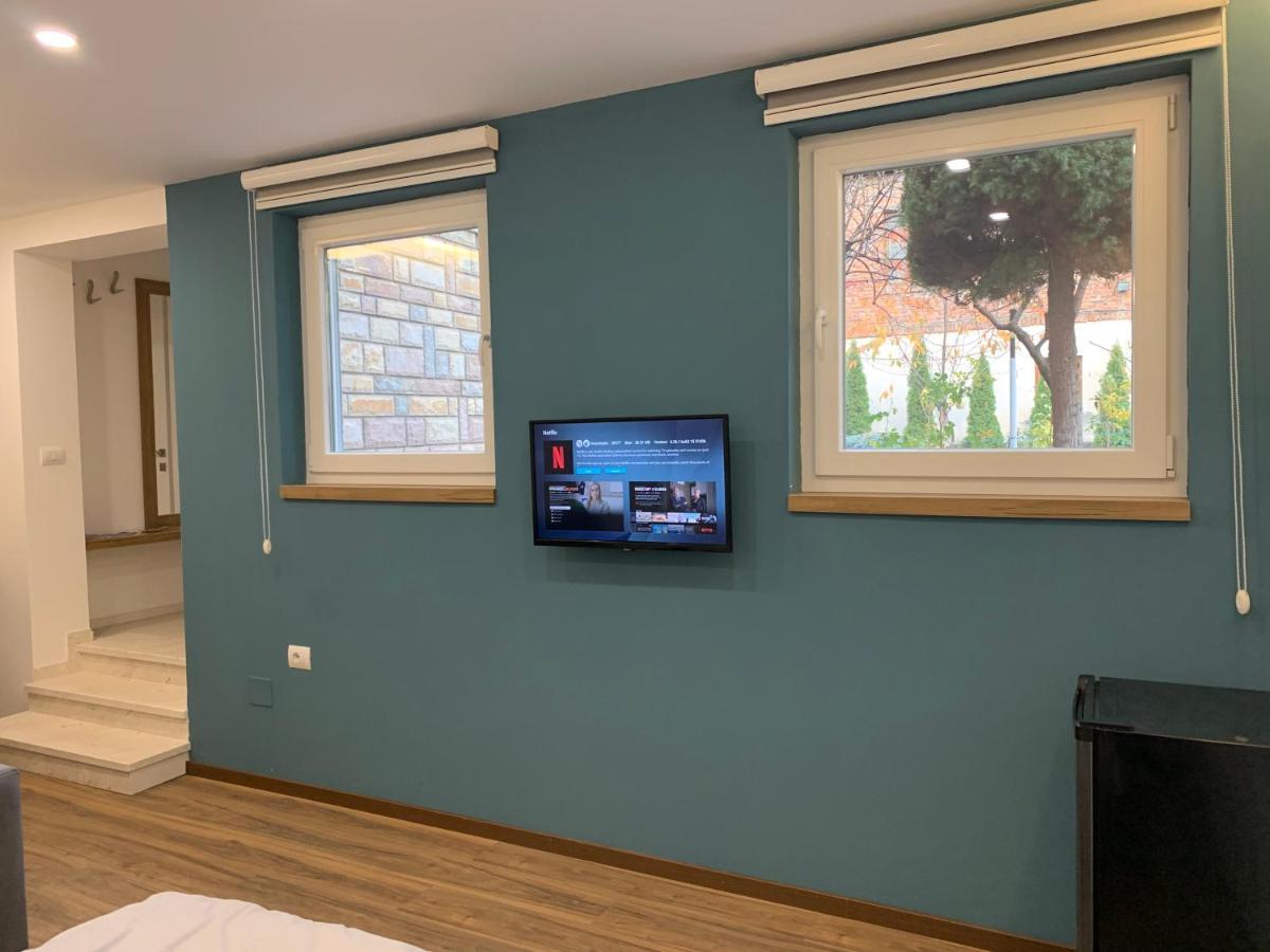 Vila Topciu Pogradec Extérieur photo