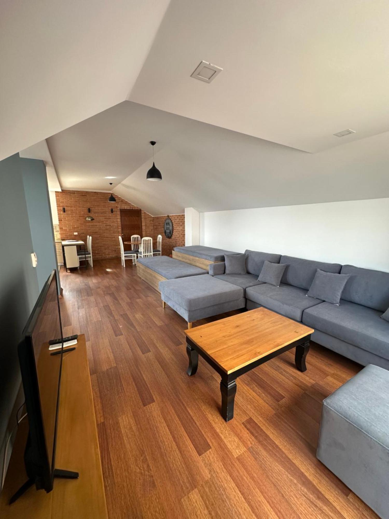 Vila Topciu Pogradec Extérieur photo
