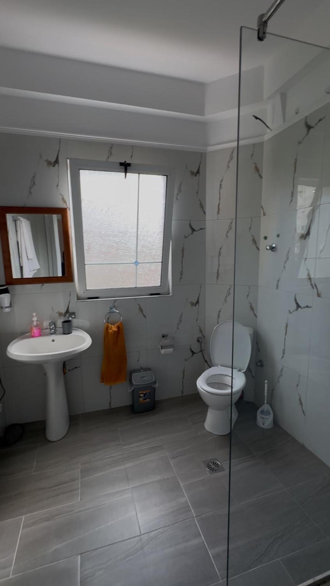Vila Topciu Pogradec Extérieur photo